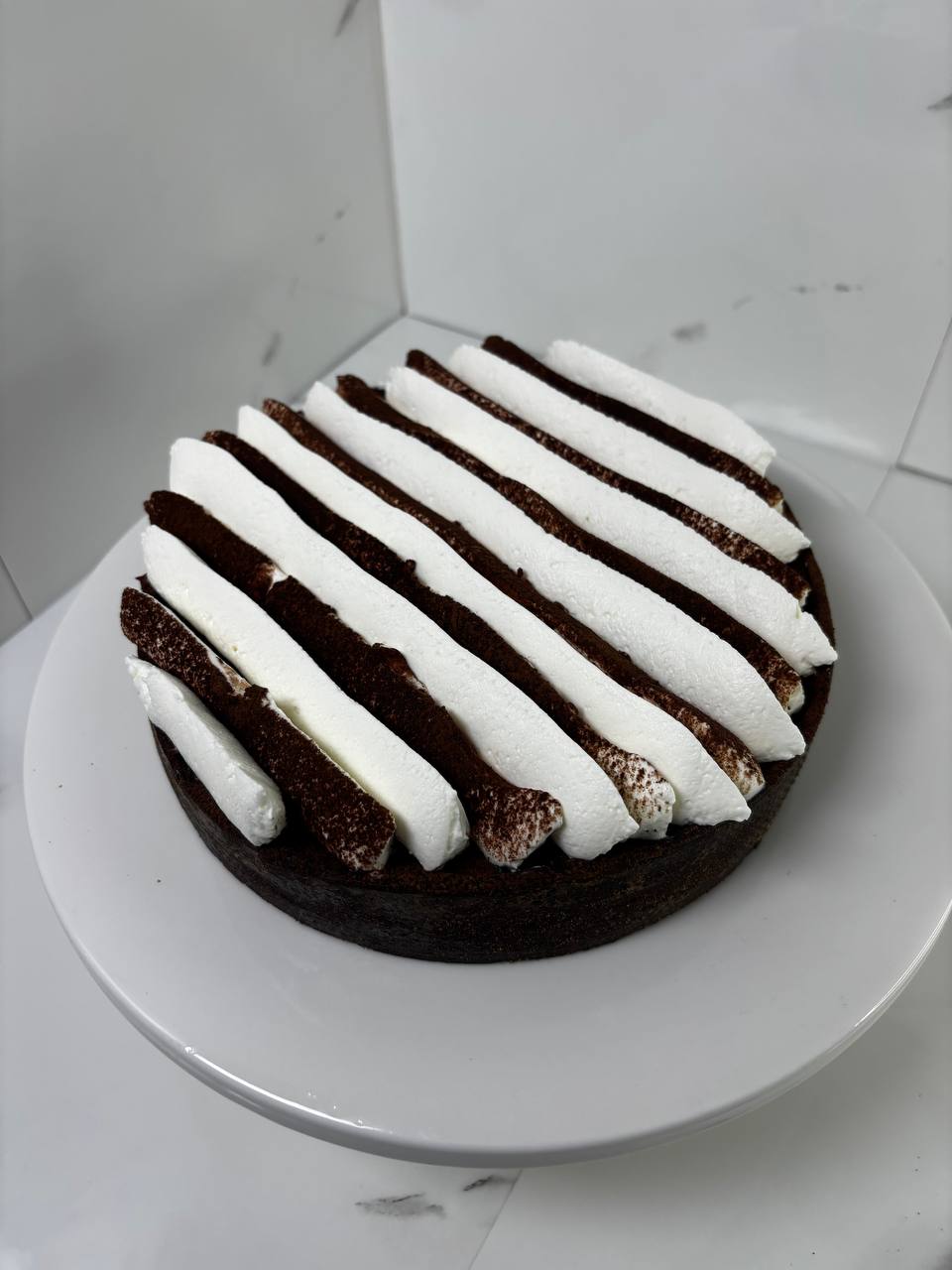 Dark chocolate tart with smooth ganache